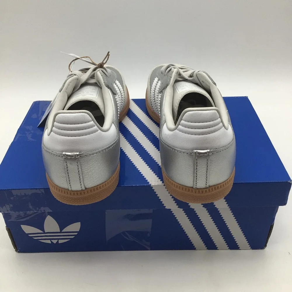 Adidas Samba OG C Kids Shoes Metallic Silver White Gum KK2344 Size 2.5 US NEW